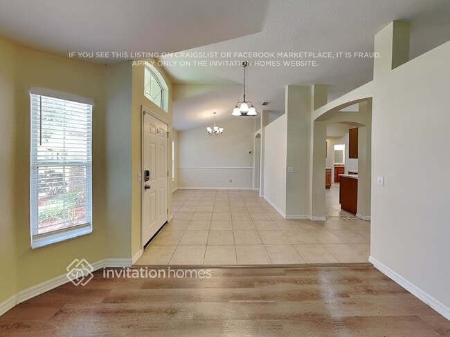 Photo - 370 Pine Springs Dr