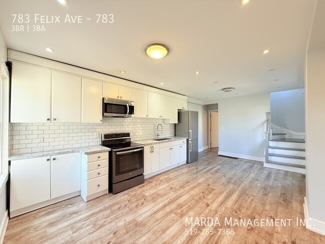 Photo - SPACIOUS 3 BED/2.5 BATH SEMI-DETACHED HOME WEST WINDSOR + HYDRO & GAS Unit 783