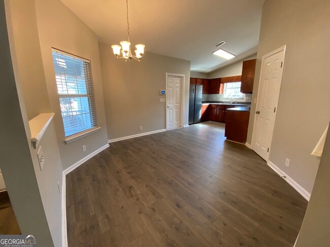 Photo - 118 Hydrangea Rd