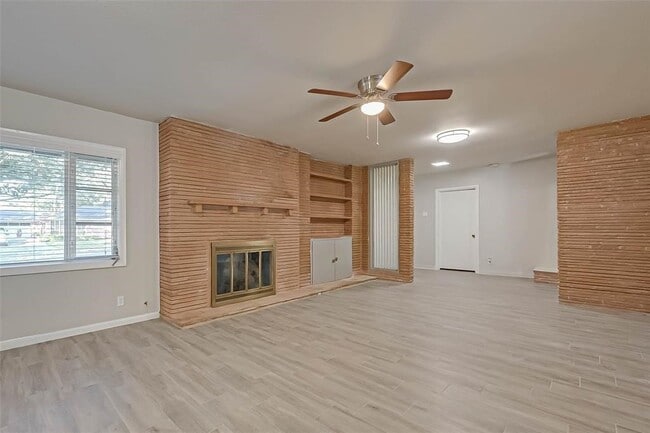 Photo - 2511 Maroneal St