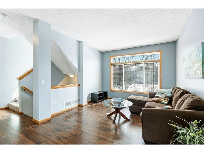 Photo - 10514 8th Ave N