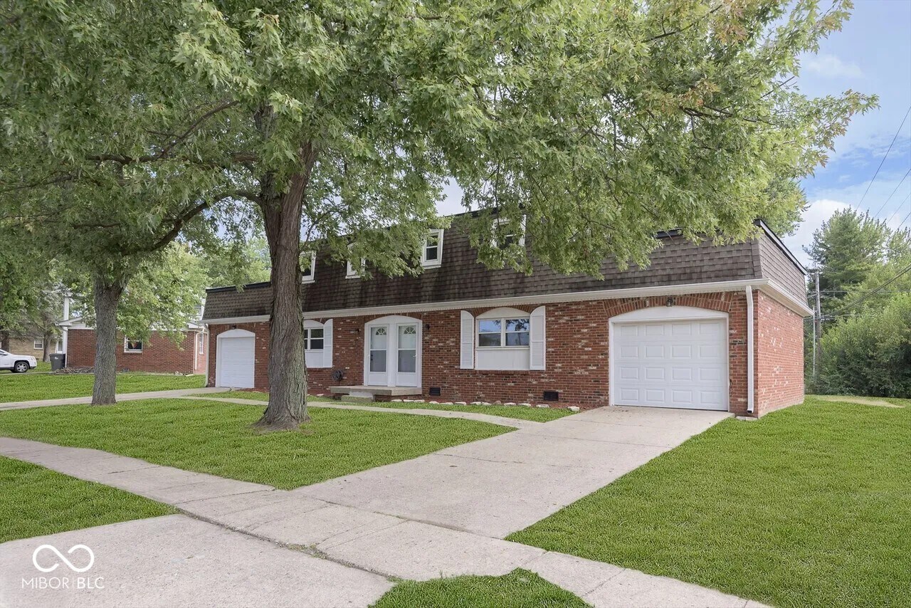 77397739 Southfield Dr Condo Condo for Rent in Southport, IN