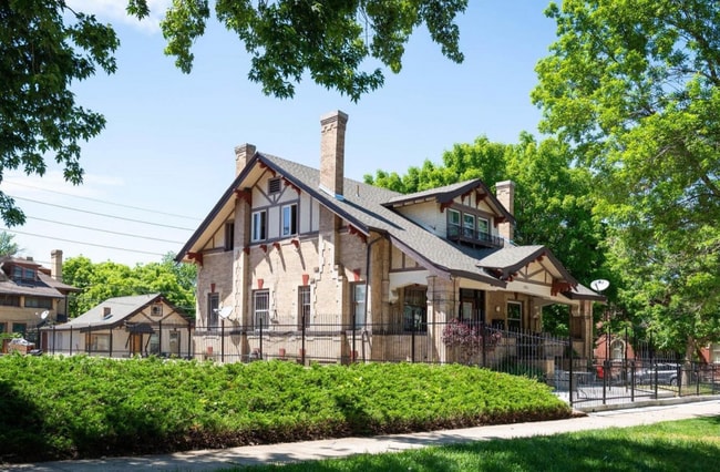 Photo - 1575 N Gaylord St Unit 7