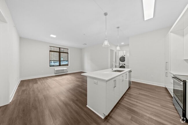 Building Photo - 121 34th St Unit 314 Rental