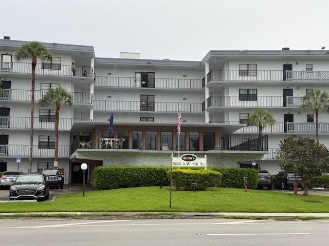 Photo - 9235 SW 8th St Unidad 515 Rental