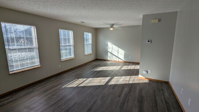 Photo - MN Cedar Village (859) Unit Apt C