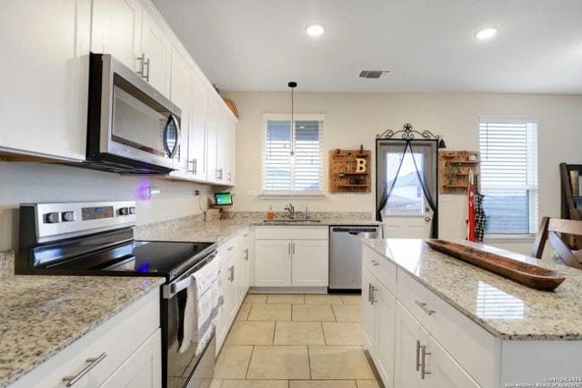 Photo - 10368 Braunig