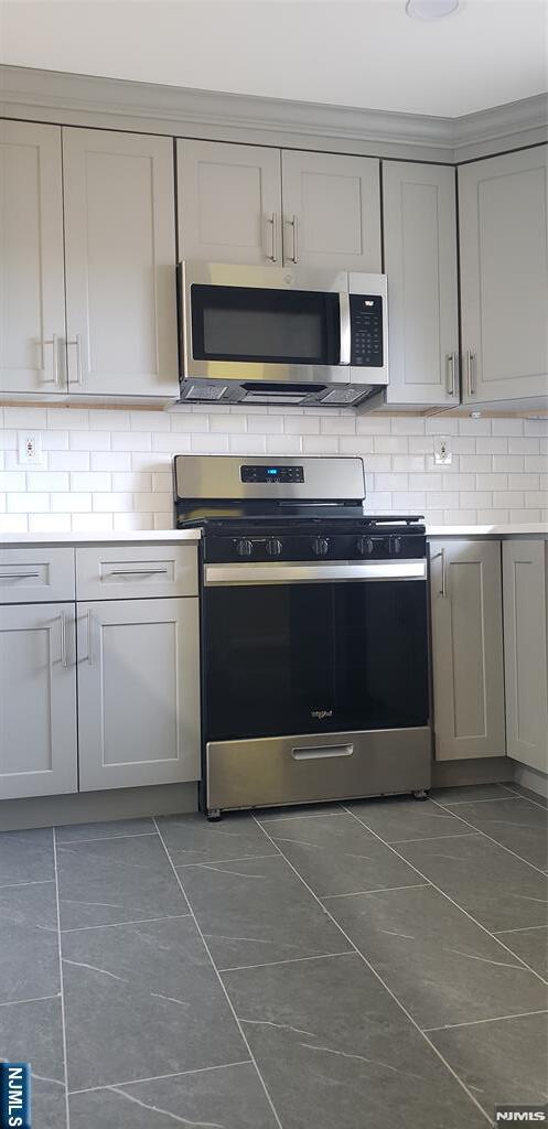 Photo - 2-35-35 Virginia Dr Unit B