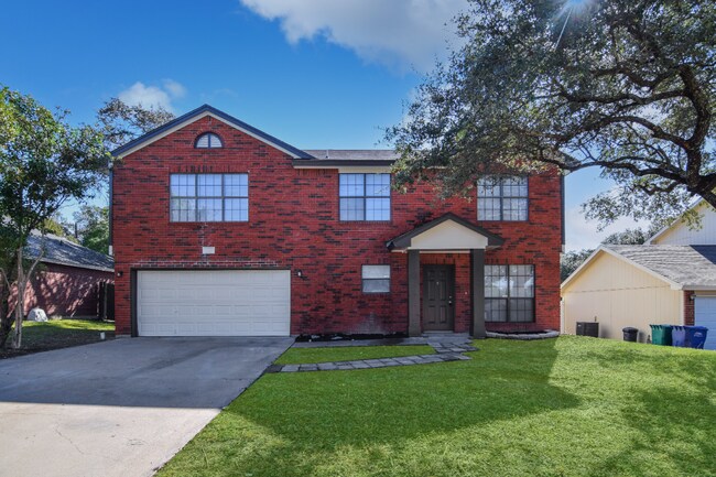 Building Photo - 2212 Jay Dr