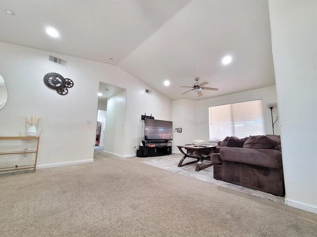 Photo - 6269 W San Carlos Ave
