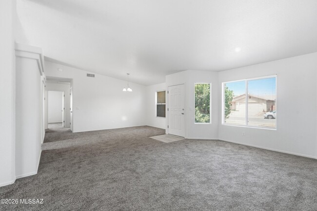 10008 E Moonstruck Way