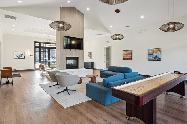 Devonshire - 04 - Devonshire Apartments