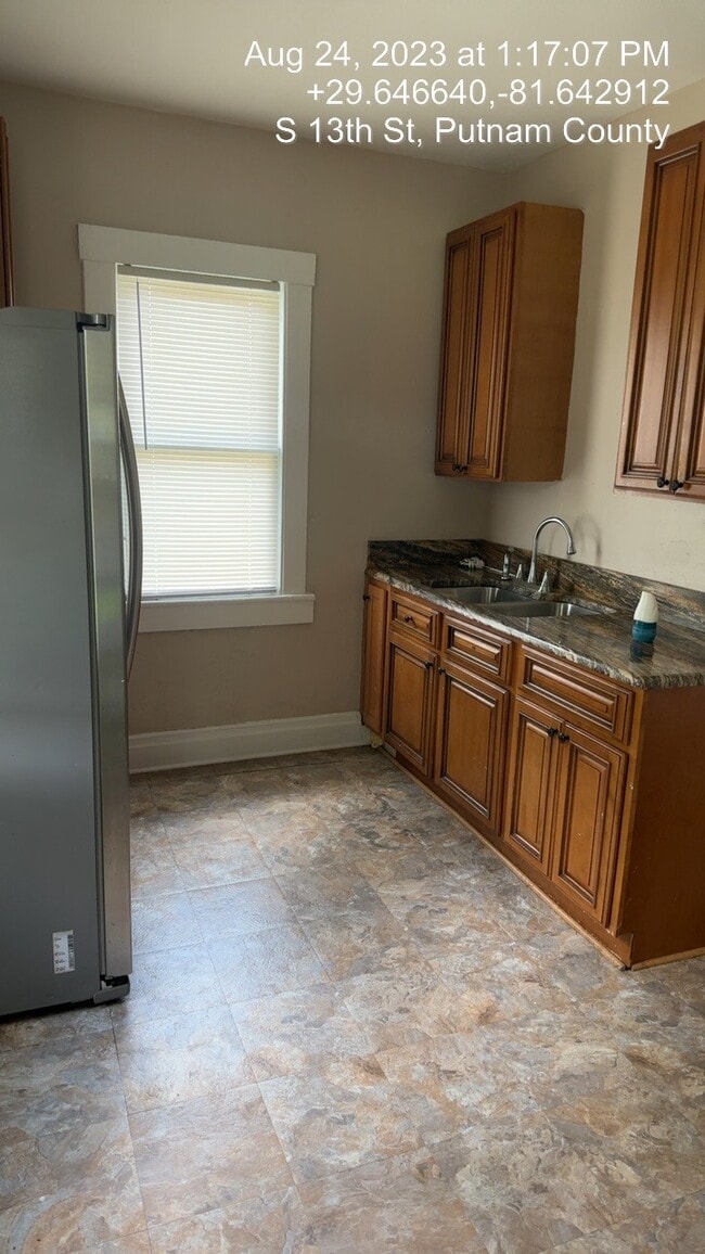 Photo - 208 S 13th St