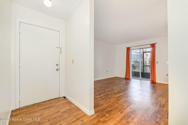 Photo - 110 Summer Pl Unit 2