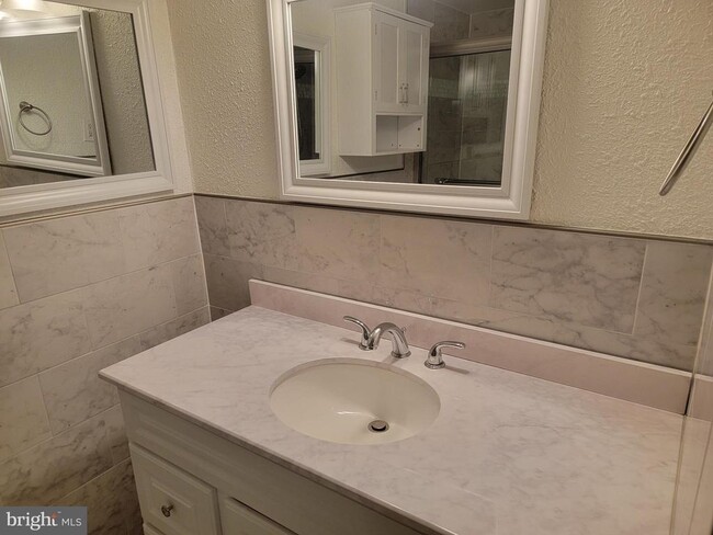 Photo - 3940 Bel Pre Rd Unit 6