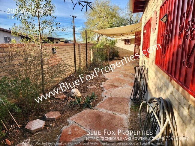 Photo - 208 W 28th St