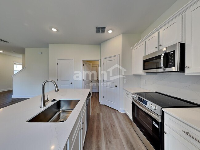 Photo - 5987 Sycamore Pl St