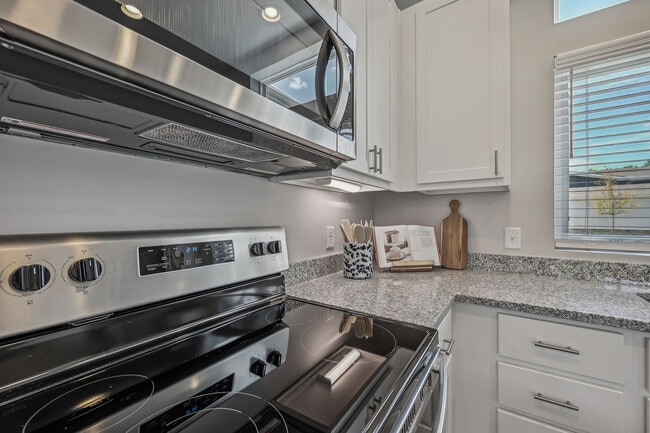 2 Bedroom | Kitchen
