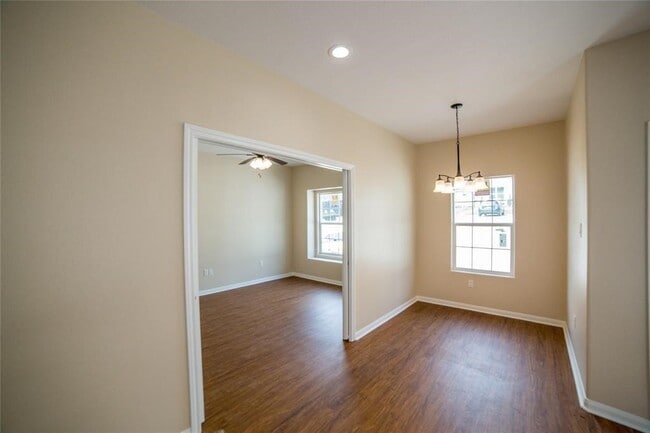 Photo - 16917 Glenheath St