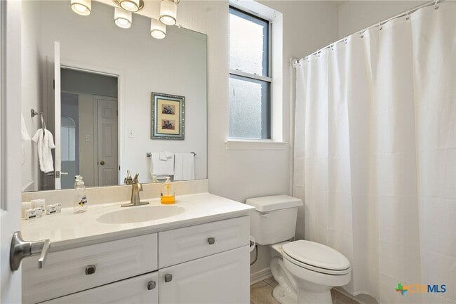 Building Photo - 13039 Scofield Farms Dr Rental