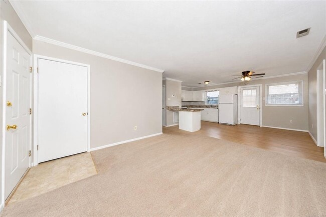 Photo - 107 Cardinal Acres Dr