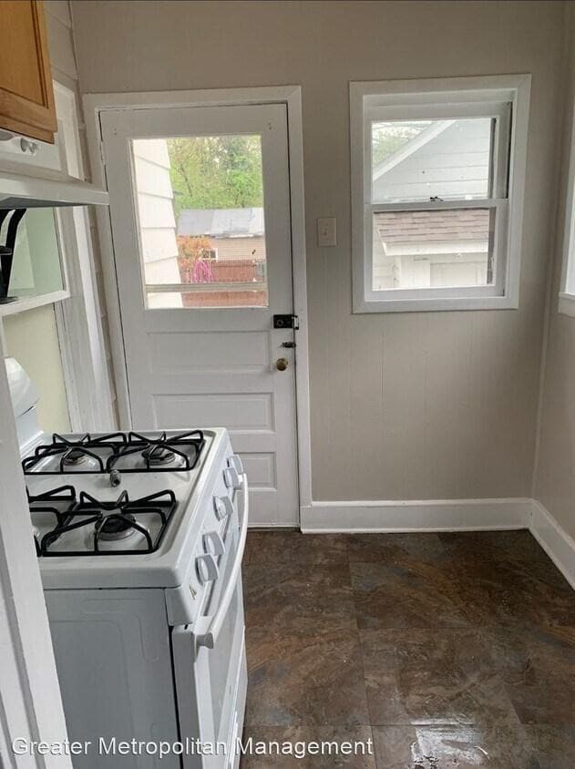 Photo - 157 E Jackson St