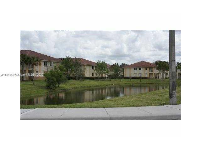 Photo - 4785 SW 62nd Ave Apartamento Unidad 203