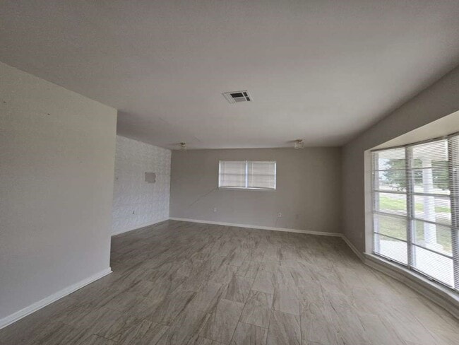 Photo - 1903 Britton St