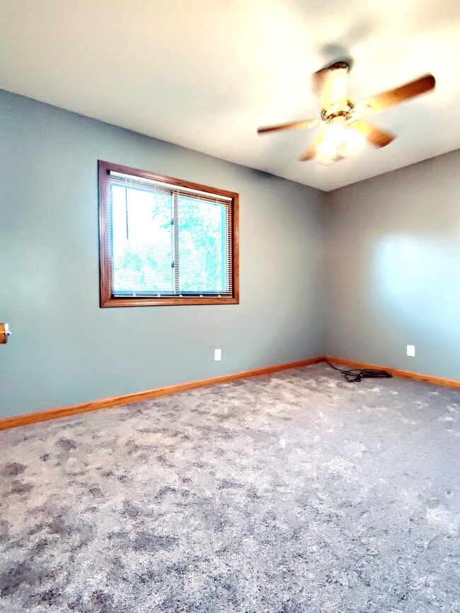 Photo - 1362 Grace Cir