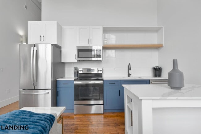 Photo - 31 Victor St Unit 230