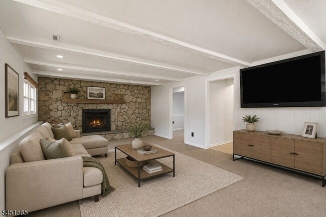 Photo - 18 Deerwood Ave