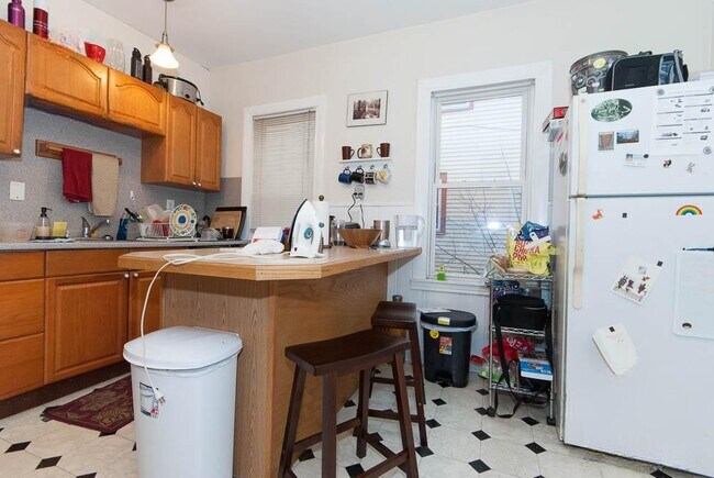 Photo - 36 Brackett St Unit 2