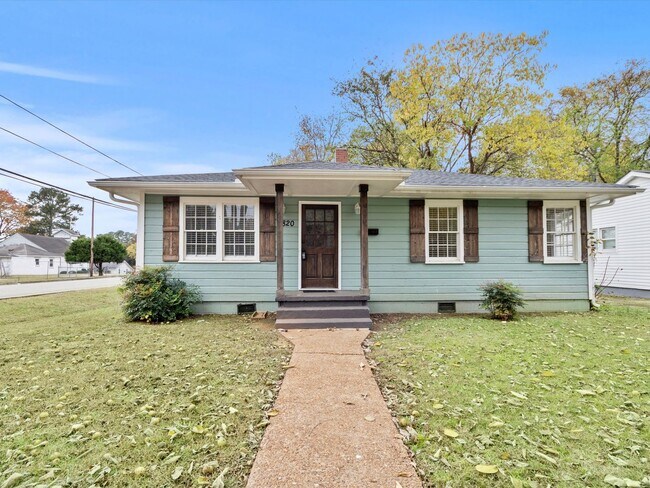 Photo - Fully Remodeled Corner-Lot Home Just Minutes from RSA & I-565!