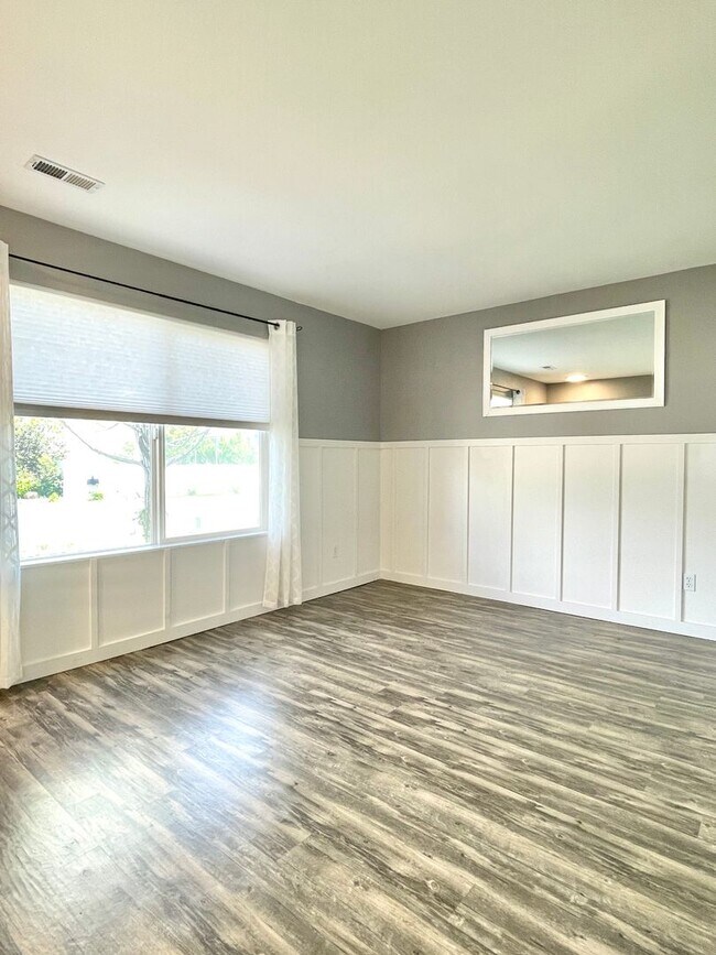 Photo - Spacious 3 Bed Home Near Hill AFB & I-15 – RV Parking + Fenced Yard