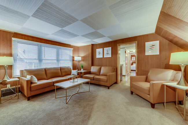 Photo - 1032 E Wayne St Unit 323 S. Eddy  - 2nd floor apartment
