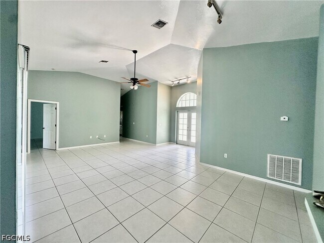 Photo - 17150 Knight Dr