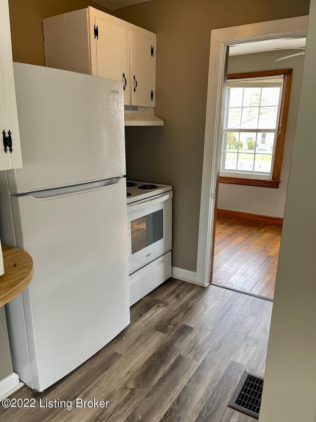 Photo - 6814 Beech Ave