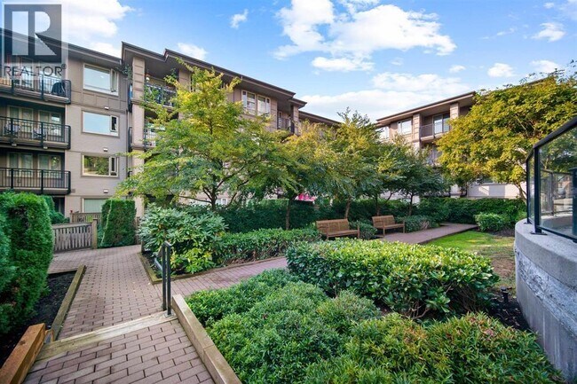 Photo - 3510 Lincoln Ave Unit 209