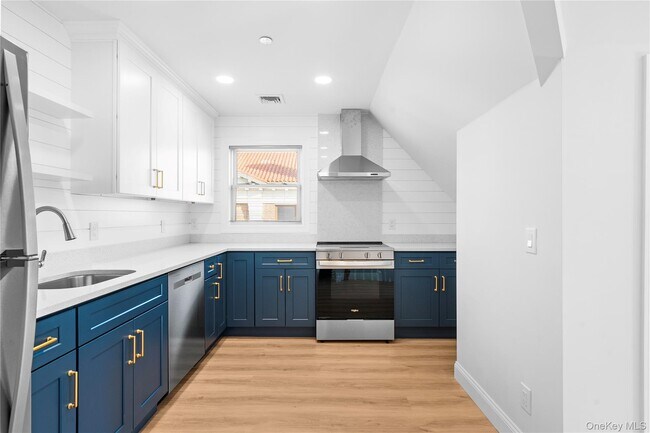 Photo - 584 Main St Unidad 5