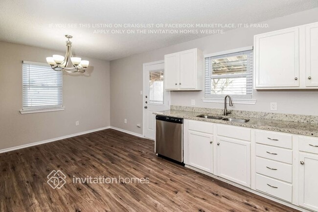 Photo - 311 Woodard St