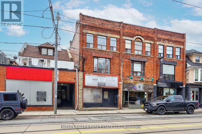 Photo - 1046 Bathurst St Unité 2