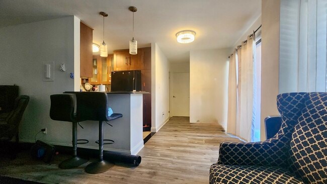 1501 South George Mason Drive Unit 13