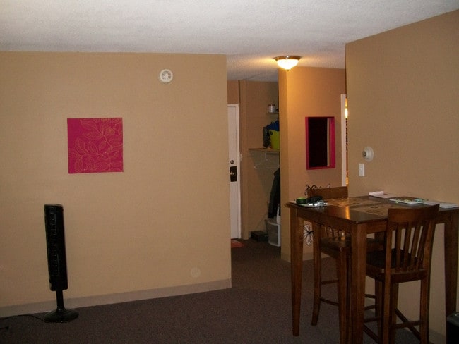 Photo - Fountain Hill Flats