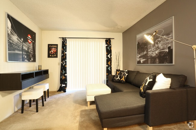 Rancho Sierra Apartments