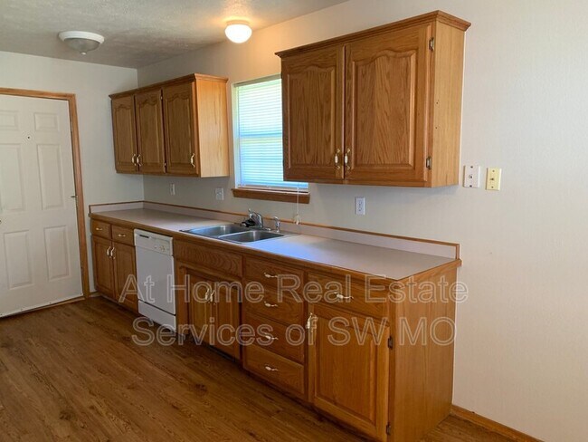 Photo - 2149 N Adams Ct