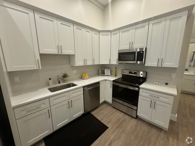 Building Photo - 58 River St Unit 1 Rental