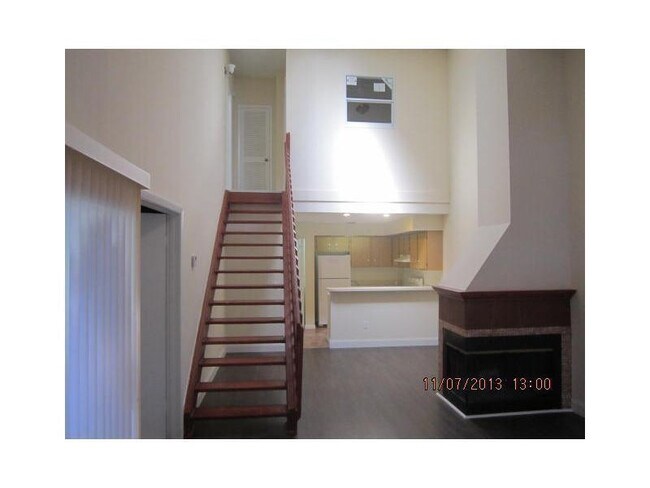 Photo - 1813 Racquet Ct