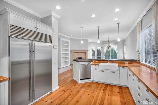 Photo - *SHORT TERM LEASE* 5 Bed 2 Bath, Dream Ret...