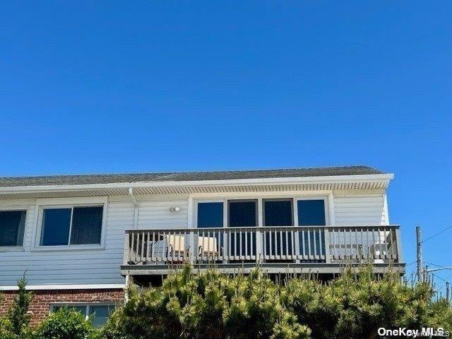 3 Oswego Ave