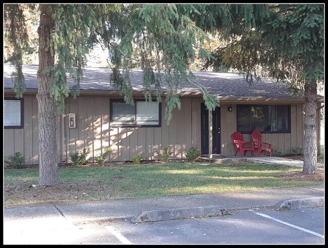 Rainier Terrace - Rainier Terrace Apartments